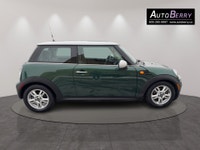 2012 Mini Cooper Green On Black Leather Interior • 1.6L • Front Wheel Drive • Auto • Push Start Engi... (image 8)