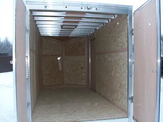 2025 Weberlane CARGO ALUMINIUM 6' X 12' V-NOSE 2 ESSIEUX VTT MOT in Cargo & Utility Trailers in Laval / North Shore - Image 10