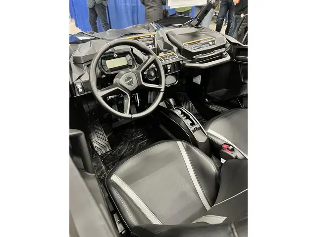 2025 Can-Am Maverick Sport MAX DPS 1000R in ATVs in New Glasgow - Image 11