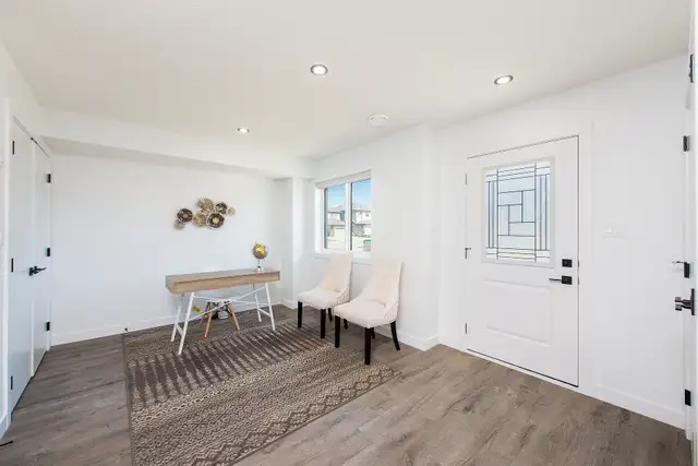 Breeze On Maple Way - Townhome House for Rent in Long Term Rentals in Edmonton - Image 9