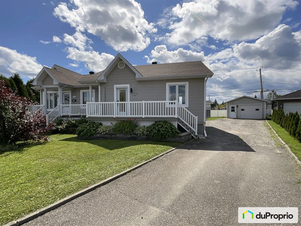 $339,000 - Semi-detached for sale in Jonquière (Jonquière) — photo 1