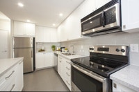 SPACIOUS 1 BEDROOM DEN APARTMENT FOR RENT IN NEWMARKET! SELECT APARTMENTS REVITALIZED WITH MODERN FI... (image 5)