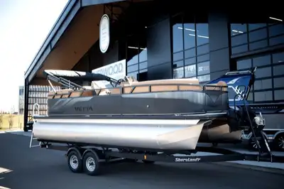 Includes Mercury 115hp ProXS CT Engine & Trailer Max HP: 115 HP Length Overall: 21 ft. 5 in. Beam: 9...