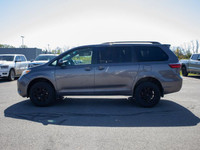 It's powered by a 3.5 L V6 engine producing approximately 296 horsepower and 263 lb-ft of torque, pa... (image 4)