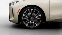 Le nouveau* iX M70 xDrive 2026* combines performance, luxe et durabilité. Avec ses multiples fonctio... (image 8)