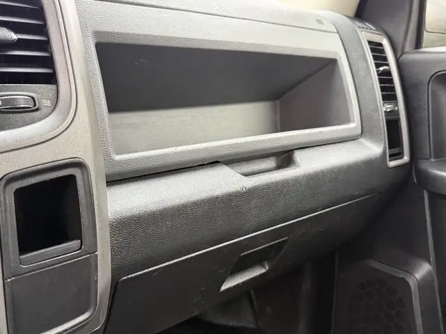 2013 Ram 3500 4X4 Service Truck in Heavy Trucks in Delta/Surrey/Langley - Image 61