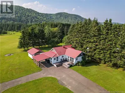 Charming Home/Cottage with Stunning Tobique River & Mountain Views Mostly Furnished! Welcome to your...