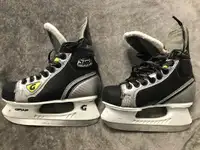 GRAF Youth Skates