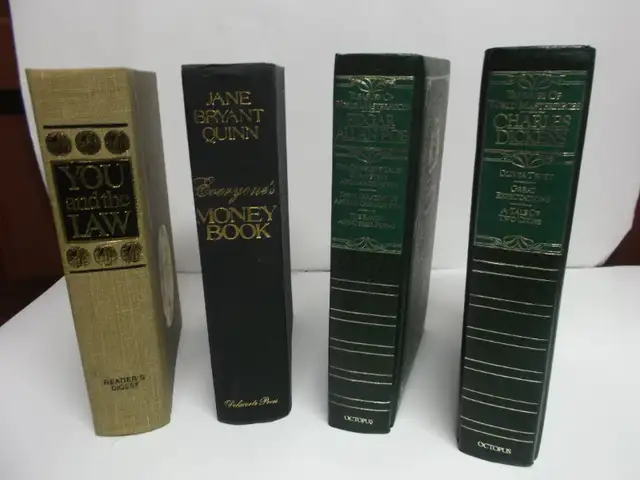 4 HIGH PROFILE BOOKS THAT ARE RARE AND WANTED in Non-fiction in Belleville - Image 2