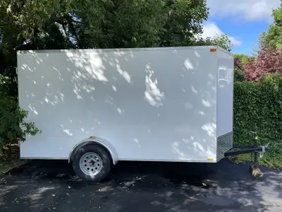 6x12' vnose Enclosed trailer 3500lb axle led lights 2" ball brand new ...