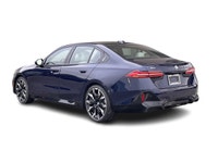 2025 BMW 5 Series 530i xDrive Tanzanite Blue II Met PREMIUM ESSENTIAL PACKAGE ADAPTIVE CRUISE CONTRO... (image 6)