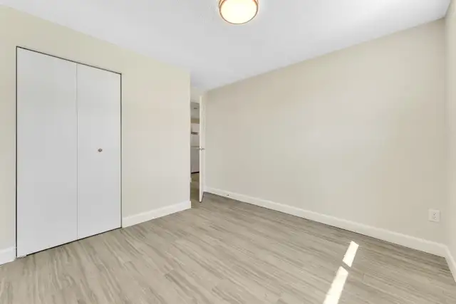 Kingston 2 Bedroom Apartment for Rent: in Long Term Rentals in Kingston - Image 19