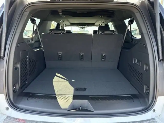 2026 GMC Yukon XL Elevation5787619488078438412