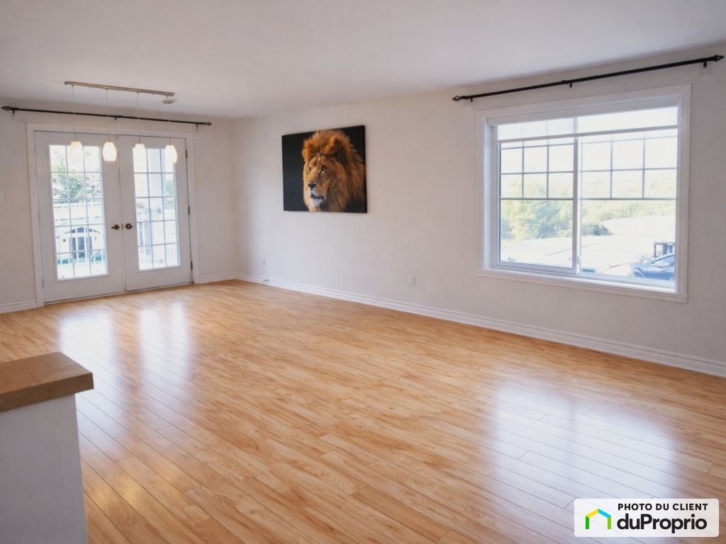 $349,900 - Condominium for sale in Ste-Agathe-Sud — photo 2