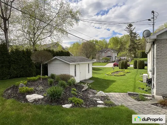 $390,000 - Bungalow for sale in Chicoutimi (Chicoutimi) in Houses for Sale in Saguenay - Image 6
