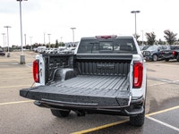 Welcome to Sherwood Buick GMC! Scores 15 Highway MPG and 17 City MPG! This GMC Sierra 1500 delivers... (image 7)