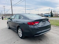 Zoomer Auto 2016 Chrysler 200 LX With One Owner, No accident, Low KM has blue tooth, power window, p... (image 3)