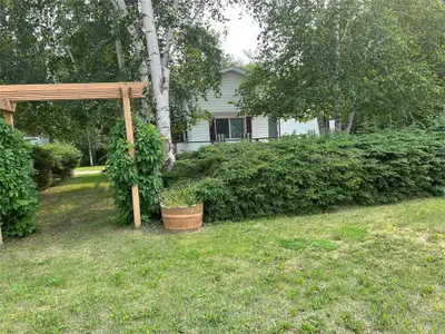 R36//Ditch Lake/Imagine spending your Summers in your own Private Getaway at beautiful Ditch Lake! C...