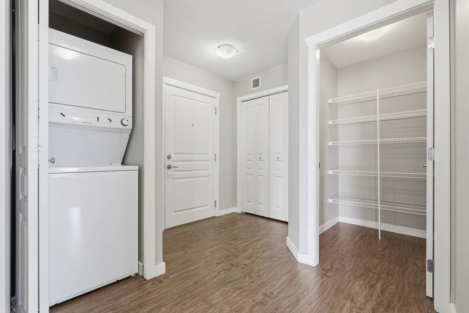 Apartments for Rent In Red Deer - Liberty Park Apartments - Apar 3