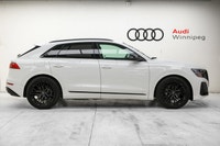 NO LUXURY TAX + Save over $13,700 from new on this ultra low KM DEMO 2024 Audi Q8 with Quattro All-W... (image 3)