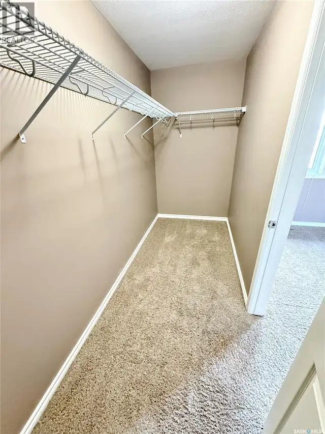 602 Barber CRESCENT Weyburn, Saskatchewan in Condos for Sale in Regina - Image 17
