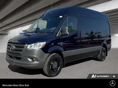 Mercedes-Benz Rive-Sud, la destination Mercedes-Benz par excellence. Bienvenue en première classe. D...