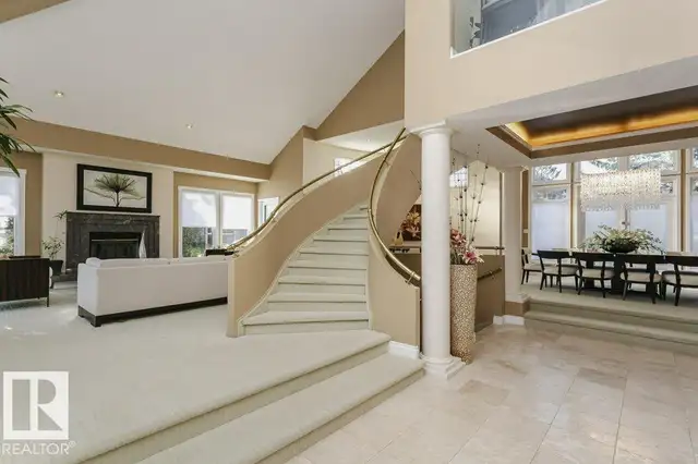11 WELLINGTON CR NW Edmonton, Alberta in Houses for Sale in Edmonton - Image 13