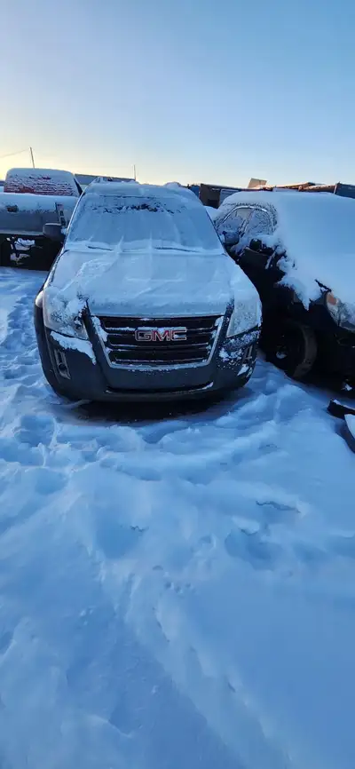 2.4 LITRE MOTOR BLOWN 4WD / AWD ABS BRAKES ALLOY WHEELS RADIO RECEIVER BUCKET SEATS CARGO AREA LIGHT...