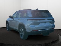 Experience the perfect blend of legendary 4x4 capability and electrified efficiency in this high-tec... (image 2)