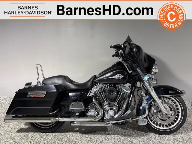 2010 Harley-Davidson FLHTC - Electra Glide Classic in Sport Touring in Edmonton - Image 2