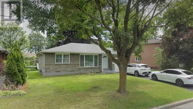 1237 DALY AVENUE Cornwall, Ontario in Houses for Sale in Cornwall - Image 2