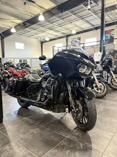 Oppotunity doesn't knock it RUMBLES!!! Looking for a Have you always wanted a Harley? PRICE IS PLUS...