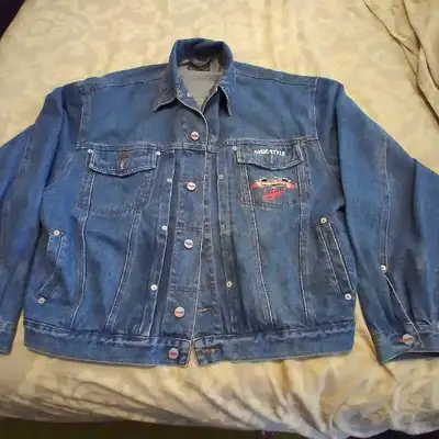 MEN'S JEAN JACKET, View more