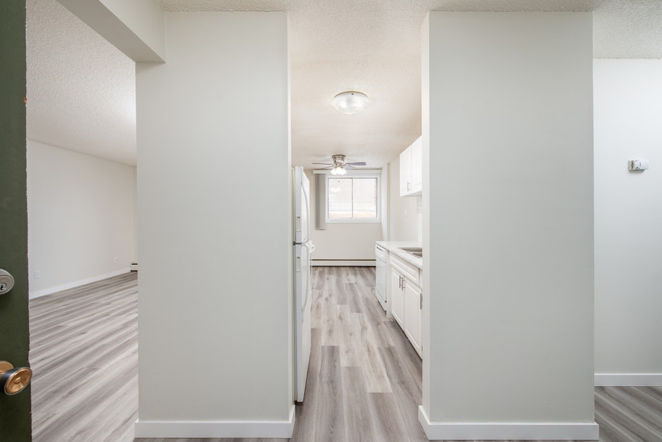 Madison Arms - 2 Bedroom Apartment for Rent 3