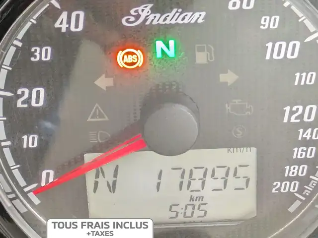 2019 INDIAN Scout Bobber ABS in Street, Cruisers & Choppers in Laval / North Shore - Image 10
