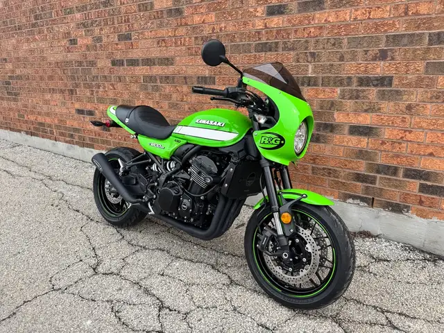 2018 Kawasaki Z900RS Cafe **HINDLE EXHAUST SYSTEM** **EXTRAS** in Street, Cruisers & Choppers in Markham / York Region - Image 4