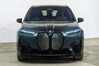 Français * Groupe Premium * Groupe Sport * Ceinture de sécurité BMW i Bleue * Accès Confort * Sièges... (image 1)