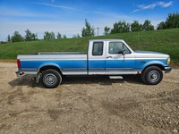 This item(s) are selling by Online Timed Auction Equipment Consignment Auction Bidding Opens: 9 AM -... (image 5)