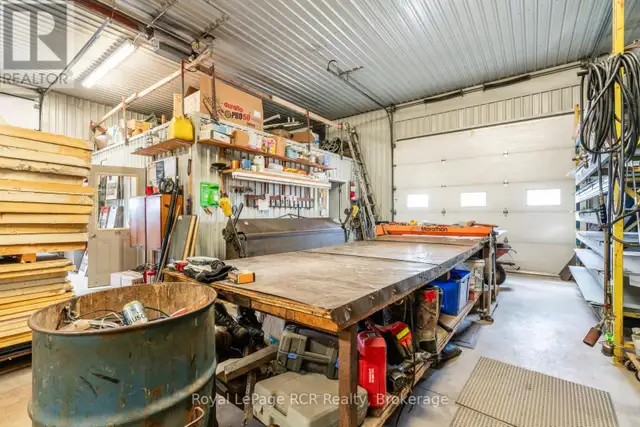 74 14TH AVENUE Hanover, Ontario in Commercial & Office Space for Sale in Owen Sound - Image 19