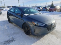 2019 Hyundai Ioniq Hybrid Local Vehicle with Clean Title! Looking for a stylish and eco-friendly rid... (image 4)