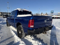 AMVIC Licensed Dealer AMVIC LICENSED DEALER//Stock Number: CU123413A *40/20/40 Bench Split Seat *Qua... (image 5)