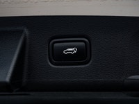 Welcome to Barrie Dodge Chrysler Jeep. CARFAX Canada No Reported Accidents This vehicle is certified... (image 8)
