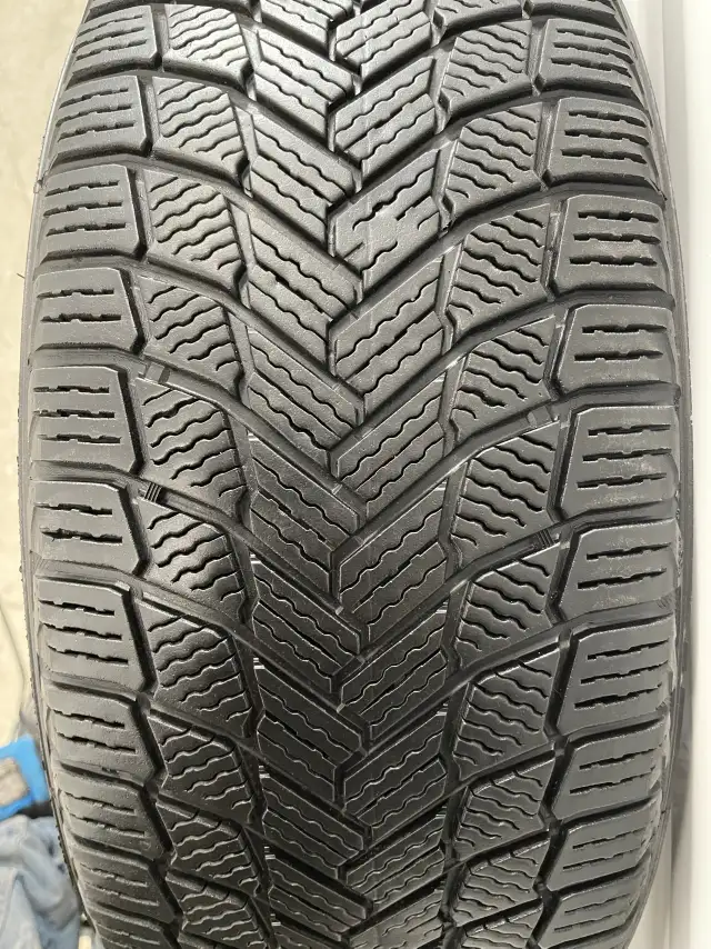 Pair2️⃣:  235/65 R17 108T  XL  Michelin X-Ice Snow SUV. in Tires & Rims in Mississauga / Peel Region - Image 8