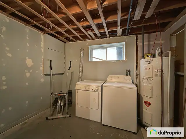 $445,000 - Bungalow for sale in Chateauguay in Houses for Sale in West Island - Image 5
