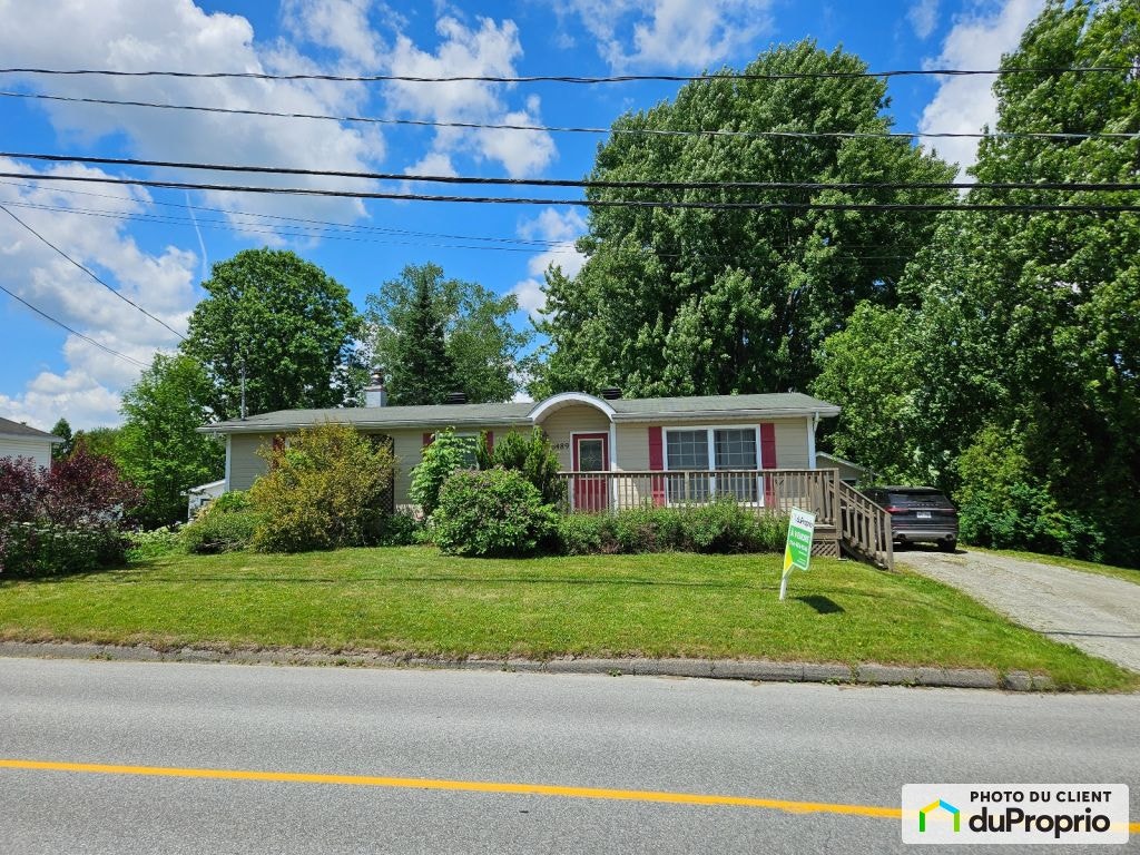 $449,000 - Bungalow for sale in Sherbrooke (Rock Forest) — photo 1