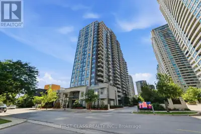 Fall in love the moment you step into Unit 922 at The Pearl Condos! Bathed in brilliant morning sunl...