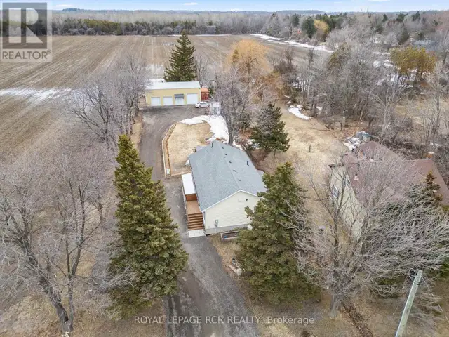 18637 HURONTARIO (HWY 10) STREET Caledon (Caledon Village), Onta in Long Term Rentals in Oakville / Halton Region - Image 2