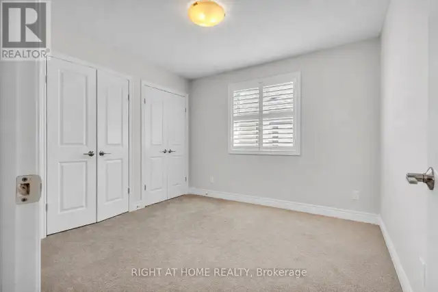 321 CARRIAGE WAY Waterloo, Ontario in Houses for Sale in Kitchener / Waterloo - Image 26