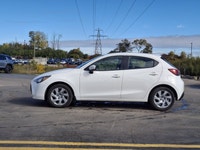 Look at this certified 2020 Toyota Yaris Hatchback LE | 5-Speed Manual | A/C | Heated Seats | Rear C... (image 1)