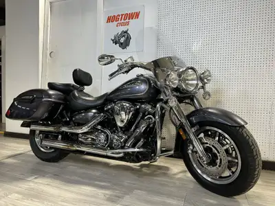 2014 Yamaha Road Star Silverado S, Slash Cut Pipes, Oxford Heated Grips, Ultimate Seat And Drivers B...